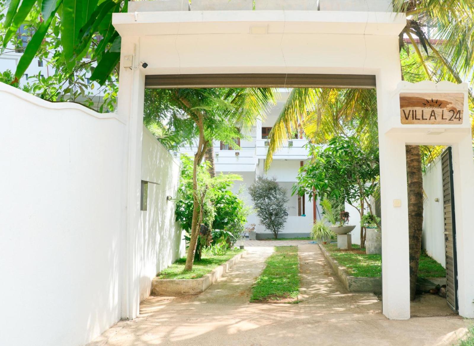 Villa L 24 Dickwella Exterior foto